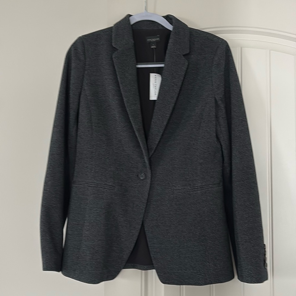 Ann Taylor Blazer; new w tags